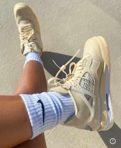MarcelloGucci's tweet photo. Vos chaussures disponibles de 40 à 45 
-livraison express mp
-Livraison à domicile 
Nous sommes disponibles sur WhatsApp au - +237 697 67 79 83 https://t.co/7ZHWtg6Iwh