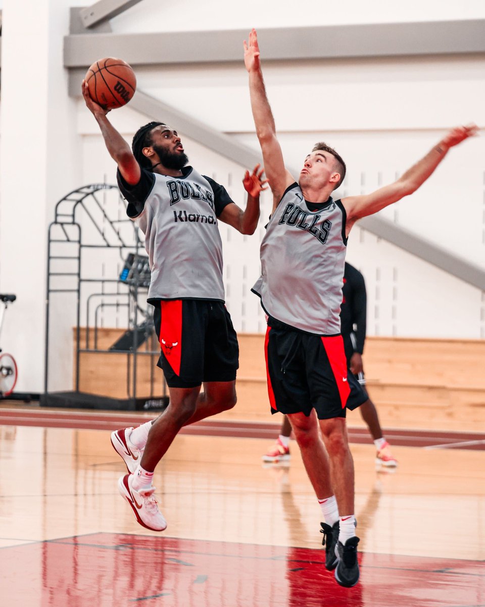 chicagobulls's tweet photo. https://t.co/6dCtKEBQKI