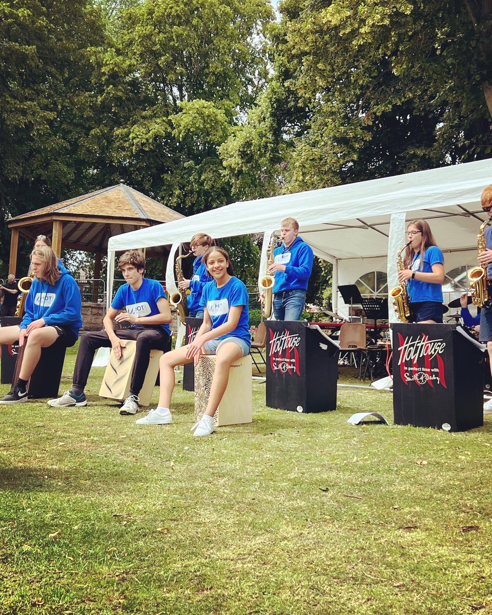 hhyouthjazz's tweet image. @HHMusicDerby rocking the #festival vibes at @Ashbournefest with #saxophonix