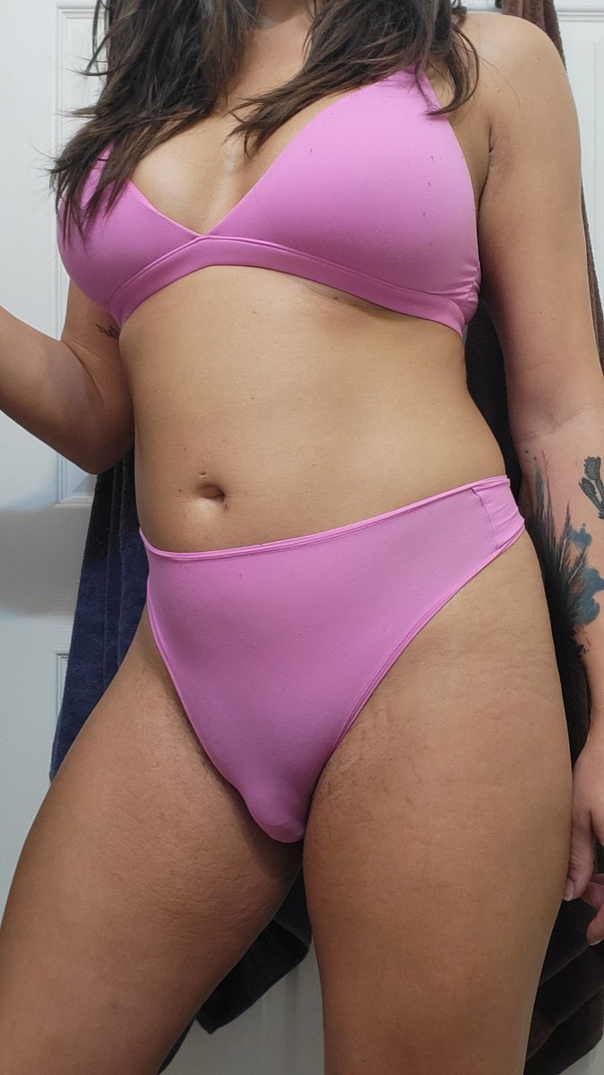 ClangMya's tweet photo. Good thing my skirt hides this 

#ladycock #girldick #transdick #chickswithdicks #ladyboner #transporn #transonlyfans https://t.co/qJH0zn2twd