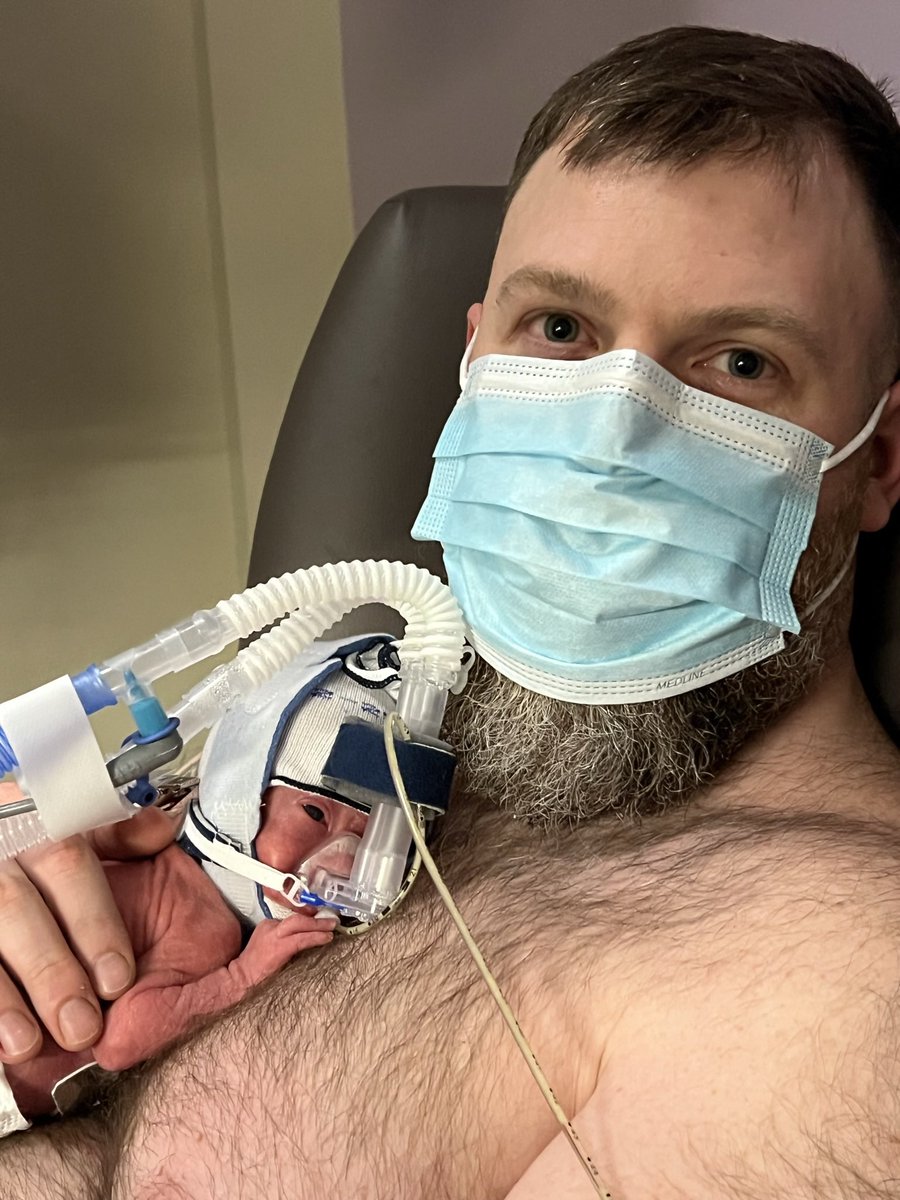 It’s mind blowing to think just how far my little dude has come. Born almost 4 months ago but technically only supposed to be 4 weeks old next week. #superwalker #walkerstrong #nicubaby #micropreemie #www