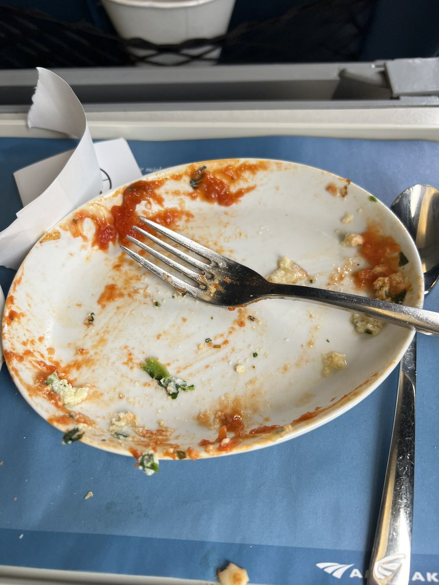 Tom Sietsema tweet media