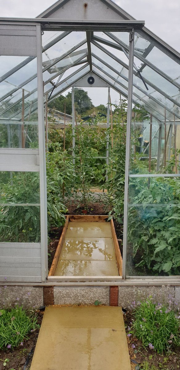Plot16c2 tweet picture