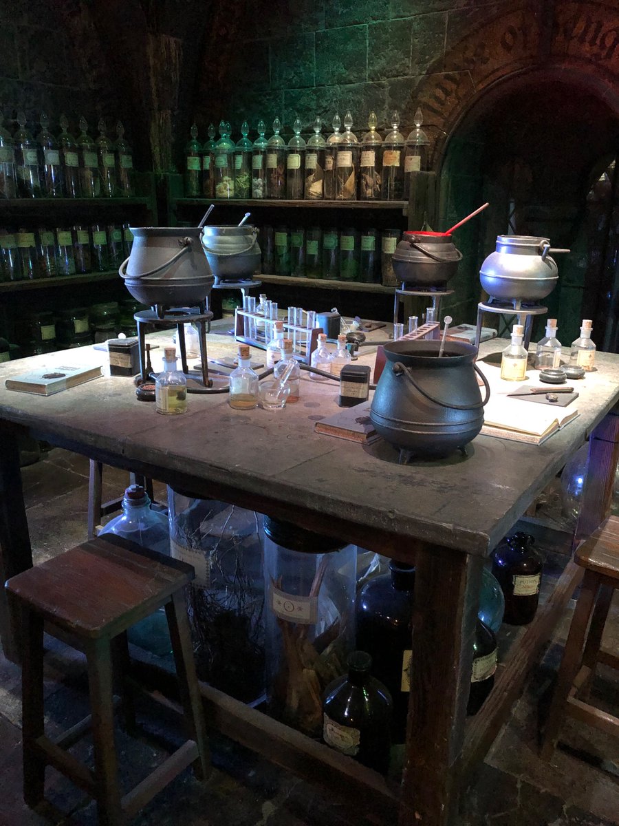 hardwick_joanne's tweet photo. Decided to take my full Witch training place at Hogwarts today
#WBstudios https://t.co/F7onpOLSSD