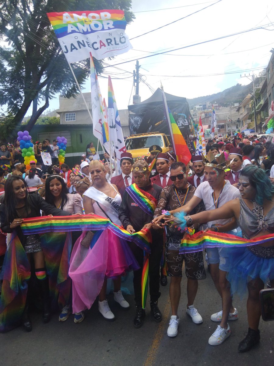 MujeresRidmal's tweet photo. Mujeres organizadas #Mogam presente en la #MarchaDelOrgullo en la alcaldía.
Que los derechos de la comunidad se respeten y procuren todos los días. 

🏳️‍🌈🏳️‍🌈🏳️‍🌈🏳️‍🌈
#gustavoamadero https://t.co/Q6C7bcunc5