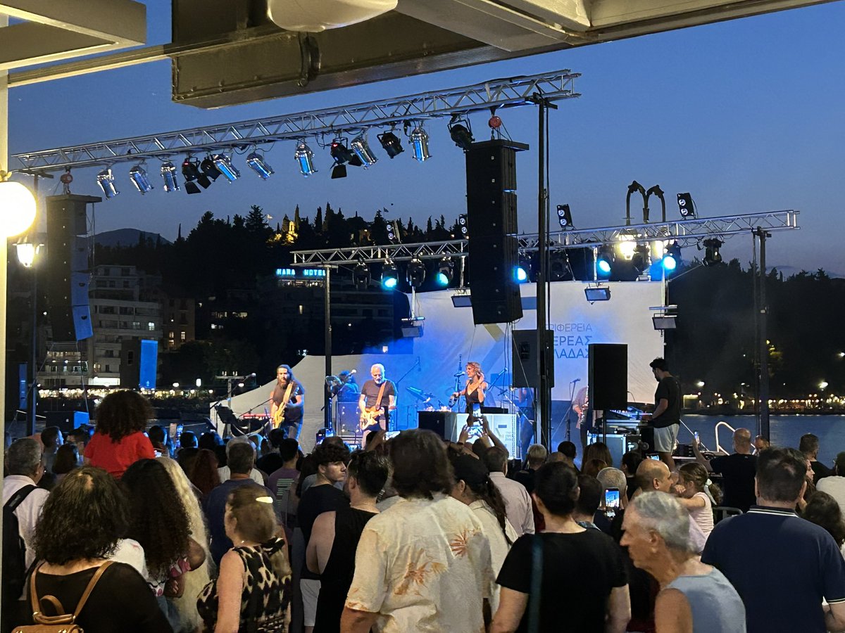 katsarolis's tweet photo. @nportokaloglou @ByronTsourapis καλώς ήλθατε στη Χαλκίδα! https://t.co/g5lg1fH2pF