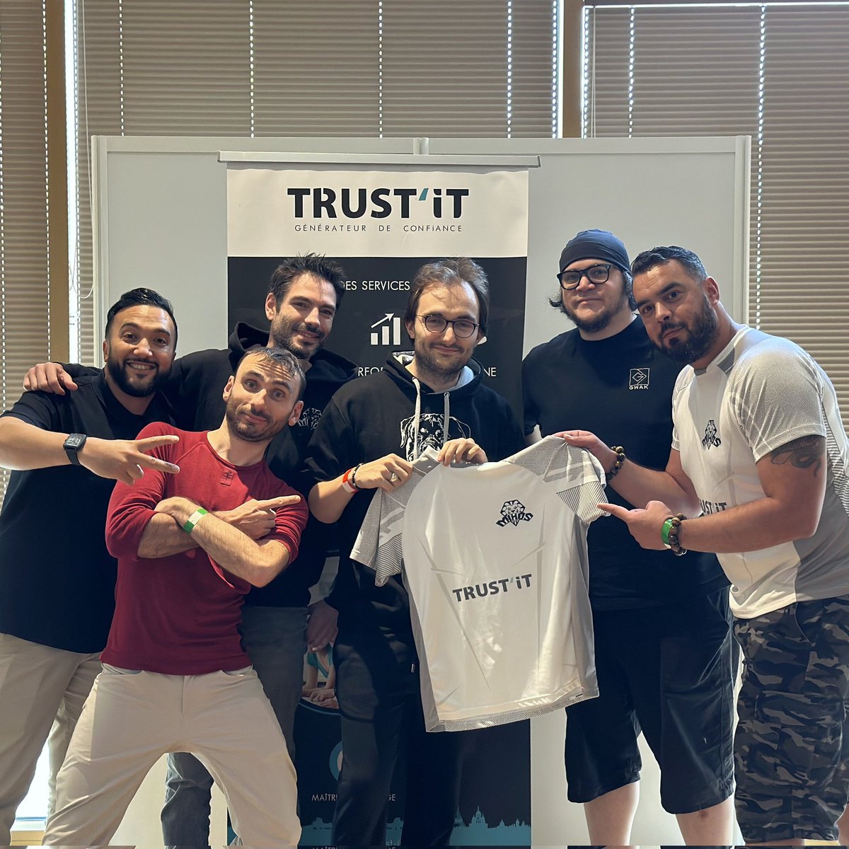 MihosEsport's tweet photo. @_Valmaster grand gagnant de la Mihos Draft powered by @Trust_IT_GDC. GG à lui !!
Merci à la ville @saintmande pour la salle CRESCO.
Merci à @NextLevel_fgc pour l'organisation.
Et merci aux casters de qualité @mrquarate et @KenBogard.
On vous dit rdv l'année prochaine !!
#SF6 https://t.co/zxZO9c8O3z