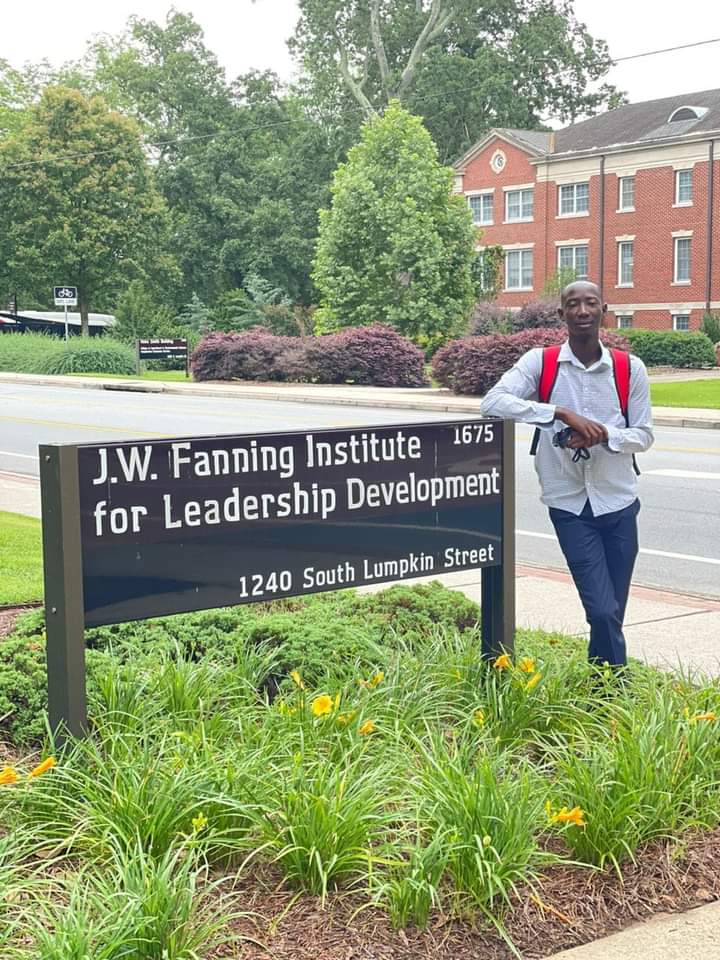 ProfJabai's tweet photo. Here at the University of Georgia in the US for the Mandela Washington Fellowship - such a lifetime opportunity to meet🤝 teach👨‍🏫 and learn✍ https://t.co/1Nqh0VfnSa