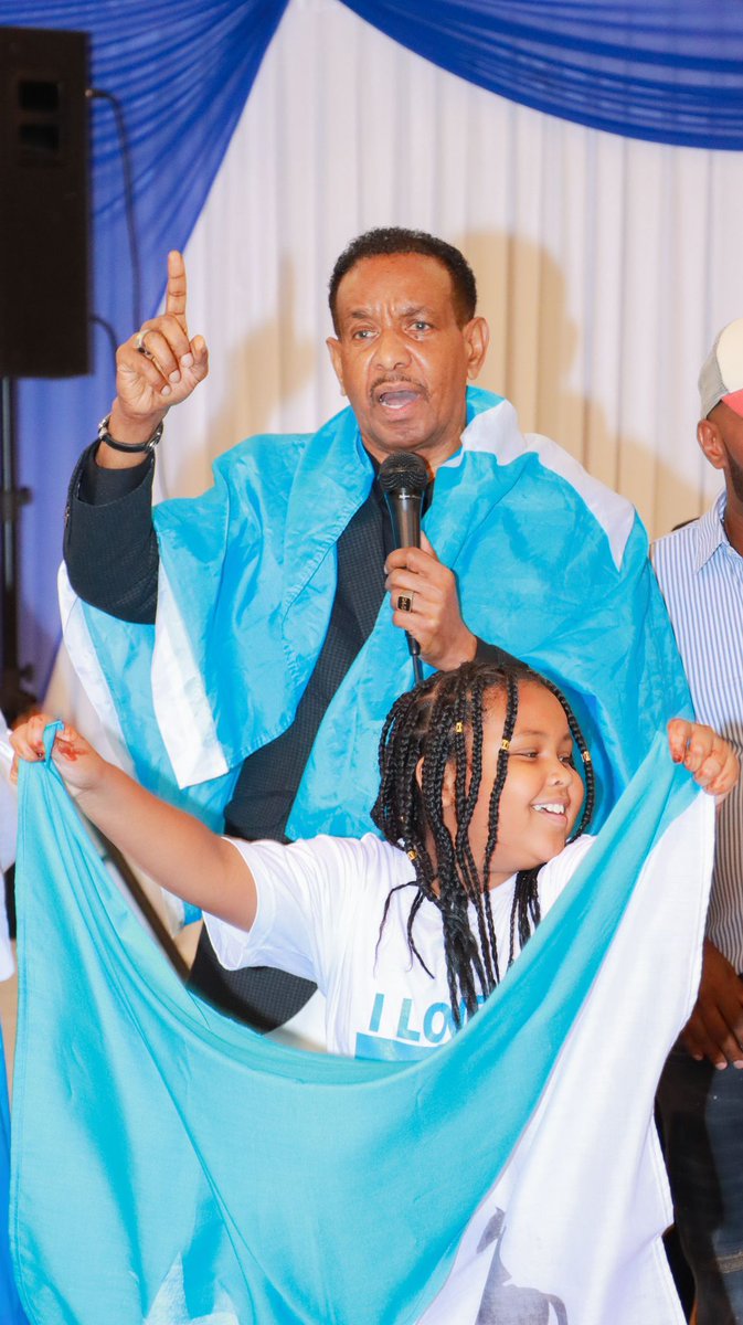 reallysomali's tweet photo. Xuska 1 Luulyo Iyo Jaaliyada soomaaliyeed ee London.
Thank you @UnitedSomalia_ https://t.co/qv9wdfxVJi