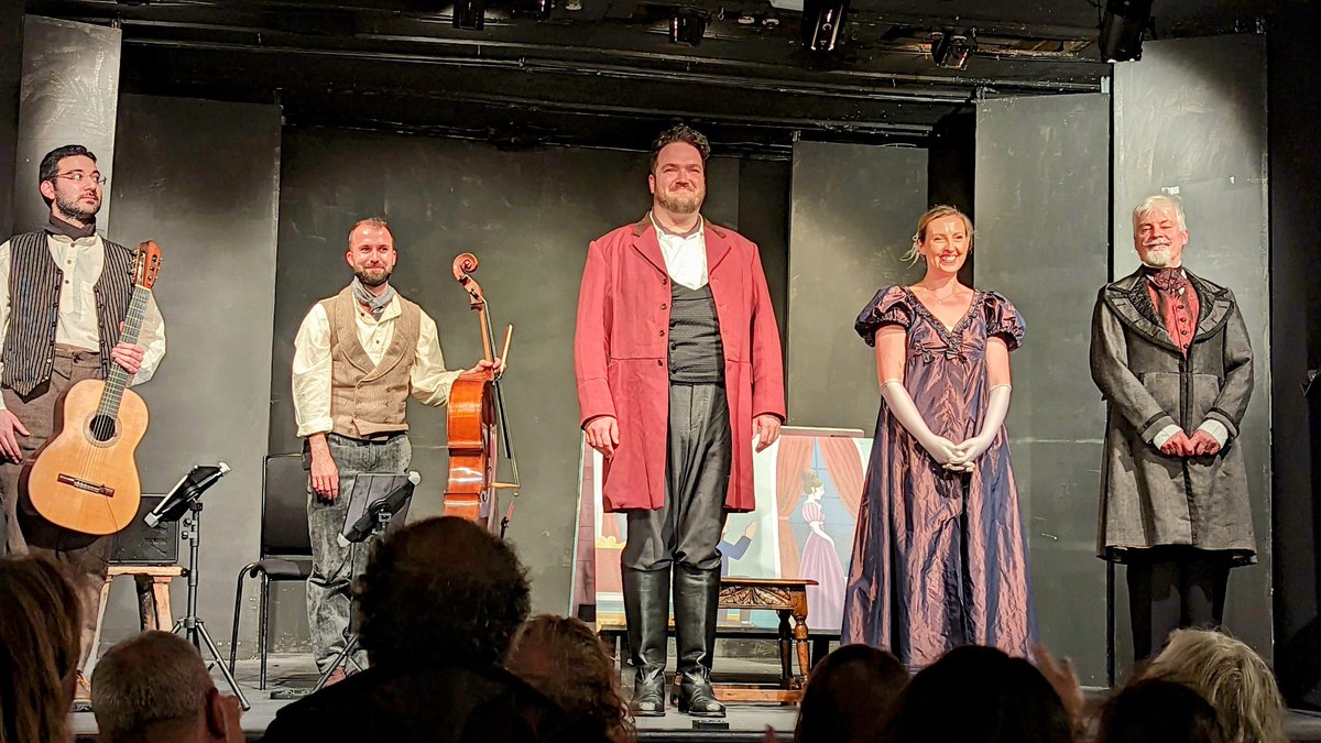 The main reason we were in town was for the <a href="/ScottishOpera/">Scottish Opera</a> Pop-Up at The  Little Theatre! 🎭

It was little bits of 2 operas with very different story lines...we've seen a few now &amp; each time they're so good!

I definitely want to go to a full opera sometime soon! 🙏