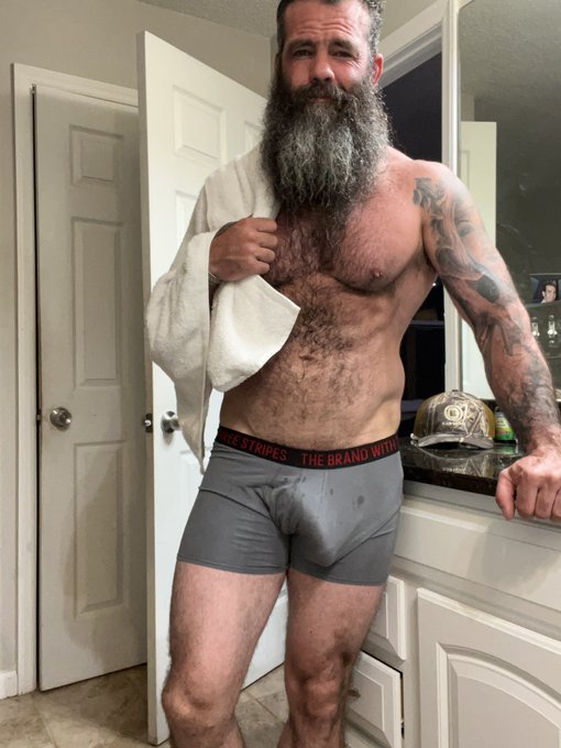 What my mornings look like ? https://t.co/ceozGL3v6r