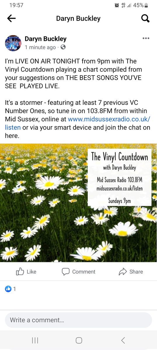 SussexTW's tweet image. Tonight from 9pm on Mid Sussex Radio 📻 it's Daryn Buckley with the vinyl countdown listen live in Mid Sussex on 103.8fm or via a smart speaker 🔊 worldwide #Vinylcountdown @darynbuckley @MSR1038