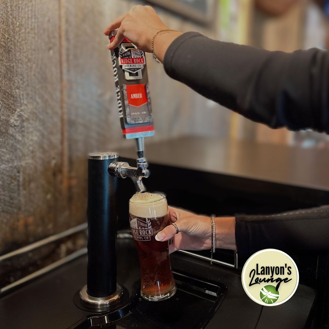 Lanyon’s Lounge has partnered with Ridge Rock Brewing Co.

A brewing company that originated in Carp, Ontario!

Blonde and Amber beer in tall cans for $8.50 each, or their Amber on tap.

Visit Lanyon’s Lounge today.

#supportlocal #localbrewery