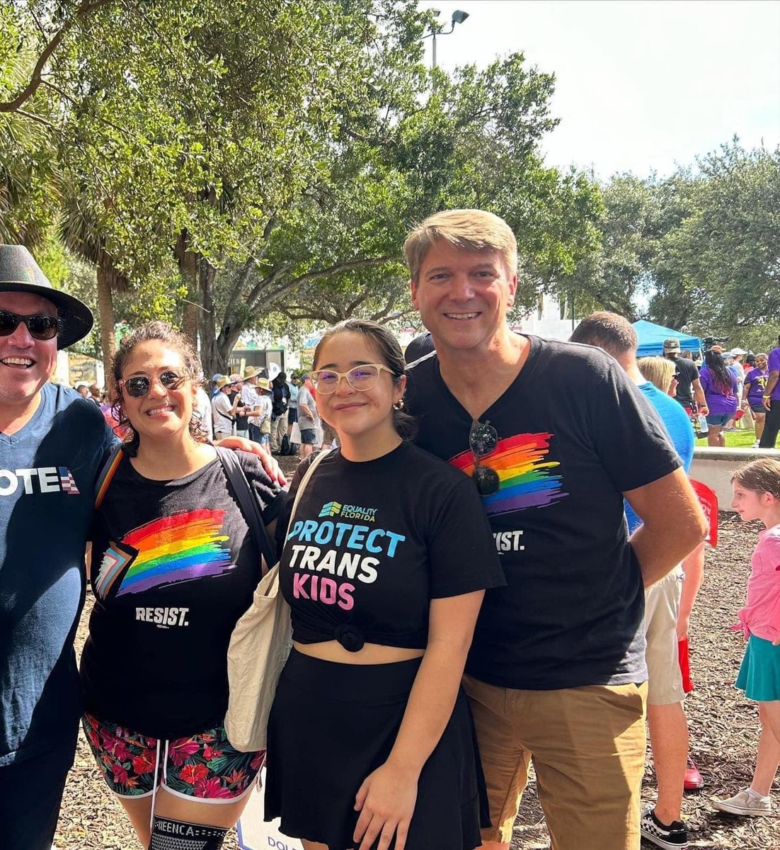 jvellana's tweet photo. Rain or shine, thousands mobilized to Fort Lauderdale today for the We The People march collecting petitions to put reproductive rights on the ballot next year and rebuking the hateful and dangerous laws taking effect in Florida today. 

The people united can never be divided! https://t.co/bCXxh8zsSP