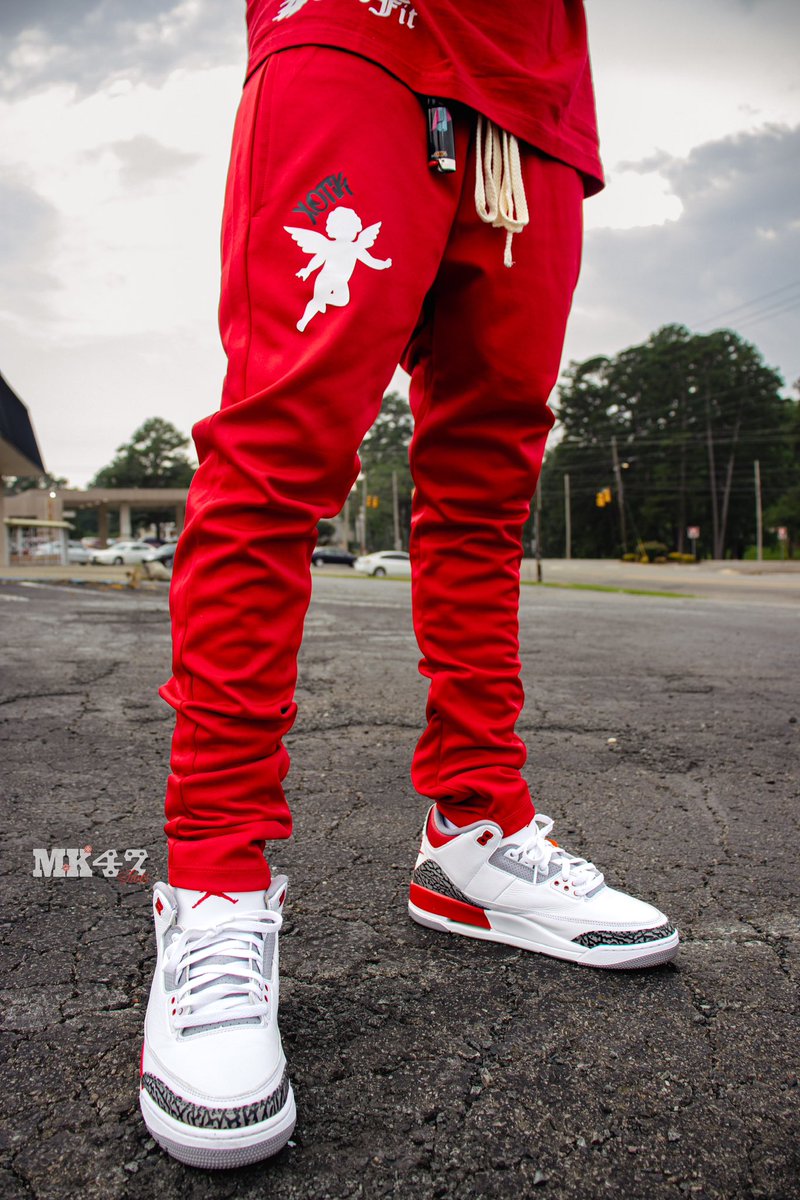 Mk47capo's tweet photo. They see me in designer, & know I keep xotik 🌡️🏚️ #444
1 of 1 Red SD Designer Set 🗼
The Street Designer™️
◾️XOTIK BLVK
STOP WEARING MID♻️♻️♻️
#xotik #xotikblvk #thestreetdesigner #thestreetdesignerbrand #streetwear #1of1 #zaza #stopwearingmid https://t.co/LyiYu4luxf