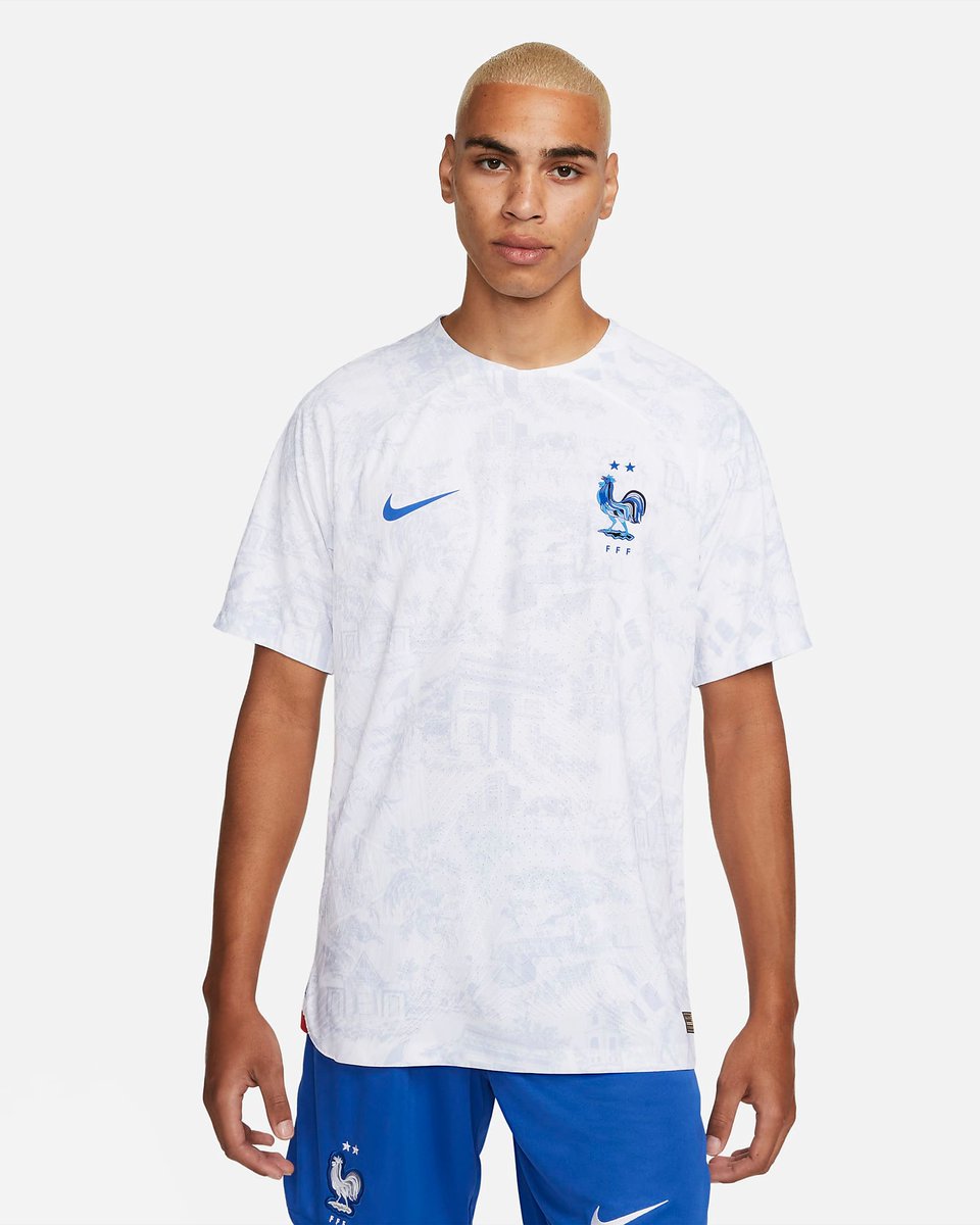 footinsidefr's tweet photo. Top 10 des meilleurs produits Nike Football en Soldes ! 
https://t.co/eVAlALX93m #NikeFootball #Promotion #Soldes #Chaussuresdefoot #MaillotdeFoot https://t.co/ayBX9D7tY4