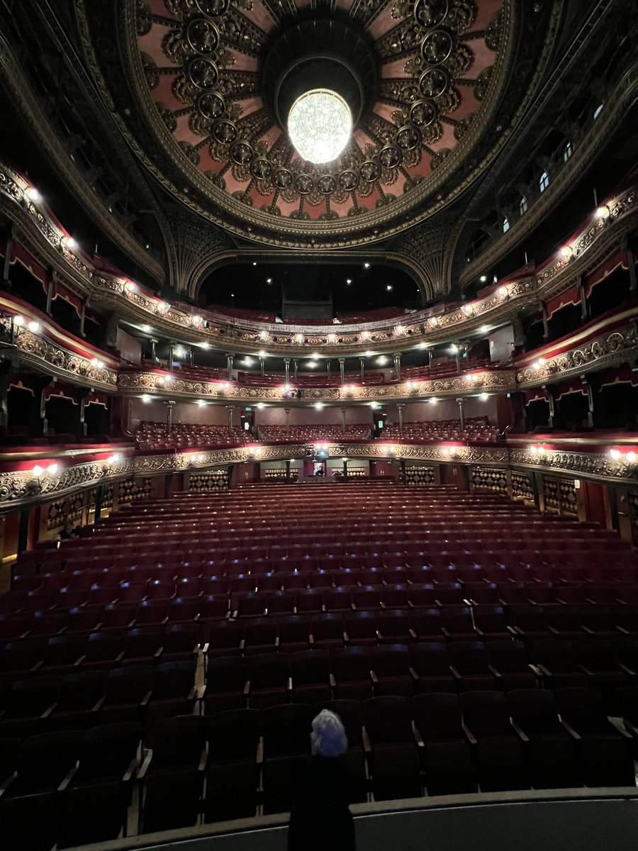 Leeds Grand. Not sure I’ve ever seen such a beautiful theatre…
-#HighPerformanceLive