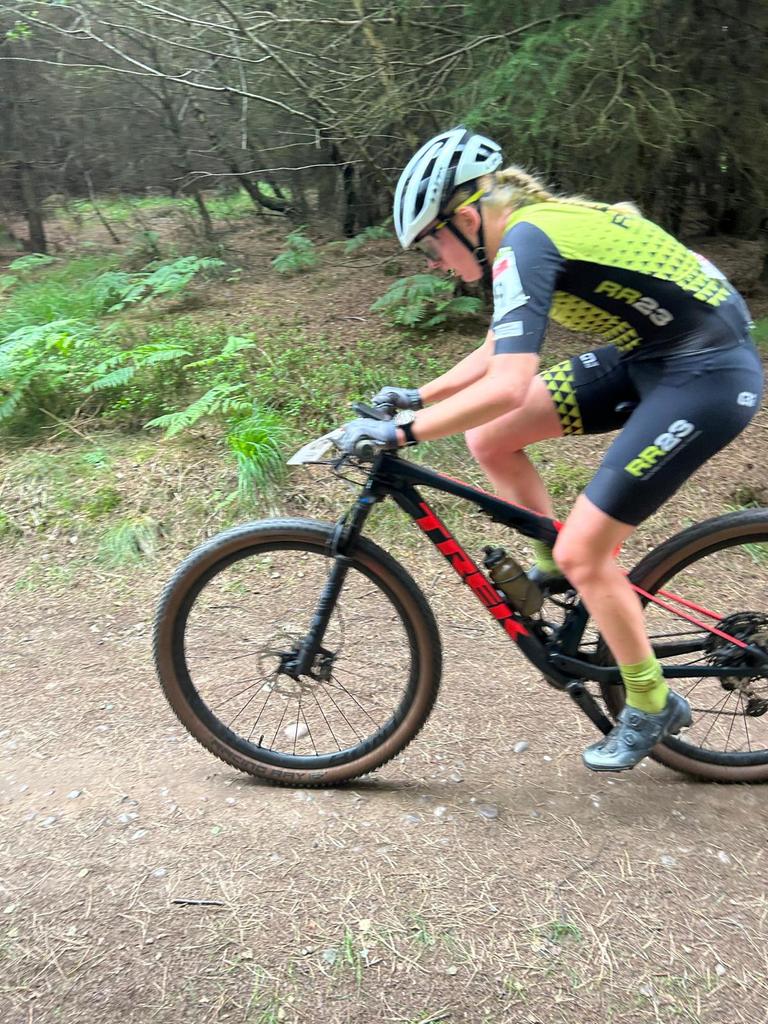 DirtAcademyUK's tweet photo. Team #rr23 had a grand day out at the National XC MTB Series race held at #cannockchase and superbly organised by @RunandRideUK
@UKMTB_Chat @Absolutemtb1 @ThisGirlCanUK @BritishCycling https://t.co/cSHqTq51FA