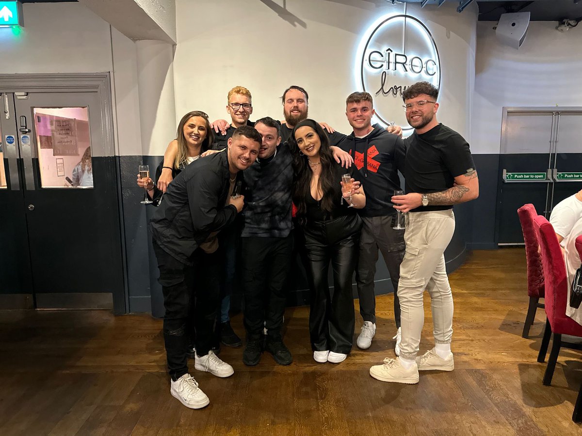 Lucy Steele (@lucysteeleerac) on Twitter photo ✨U38 area night out✨
A great night with top class people.
Thank you to @JourdRussell and <a href="/jackrwlongton/">Jack Longton</a> for organising 🥰 ✨U38 area night out✨
A great night with top class people.
Thank you to @JourdRussell and <a href="/jackrwlongton/">Jack Longton</a> for organising 🥰