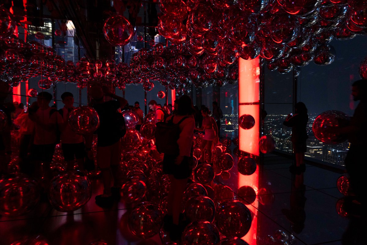 <a href="/Harvard/">Harvard University</a> <a href="/MIT/">Massachusetts Institute of Technology (MIT)</a> <a href="/MercedesBalcell/">Mercedes Balcells</a> <a href="/FundlaCaixaCAT/">Fundació ”la Caixa”</a> <a href="/ONU_es/">Naciones Unidas</a> <a href="/Yale/">Yale University</a> <a href="/TsaiCITY/">Tsai Center for Innovative Thinking at Yale</a> <a href="/BrightonKaoma/">@Brightonkaoma 🌍♻️</a> Després d'un dia ple d'emocions, que va incloure la seva visita a la <a href="/ONU_es/">Naciones Unidas</a>, ahir els worldshakers van tenir l'oportunitat d'explorar Nova York, una de les ciutats més icòniques i influents del món.

​ #TheChallengeByEduCaixa #CreureÉsCrear