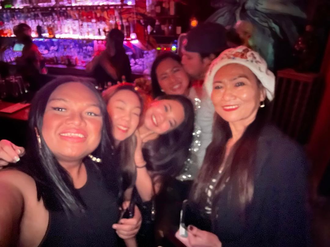 Celebrate 4th of July with us!! It’ll be LIT 🎆 

So bring the besties and and remember to tag us in your photos!! We LOVE to see how yall get down!

📸: @masseypalana

#longbeachbars #longbeachhappyhour #longbeachbars #longbeachbarhopping #longbeachevents