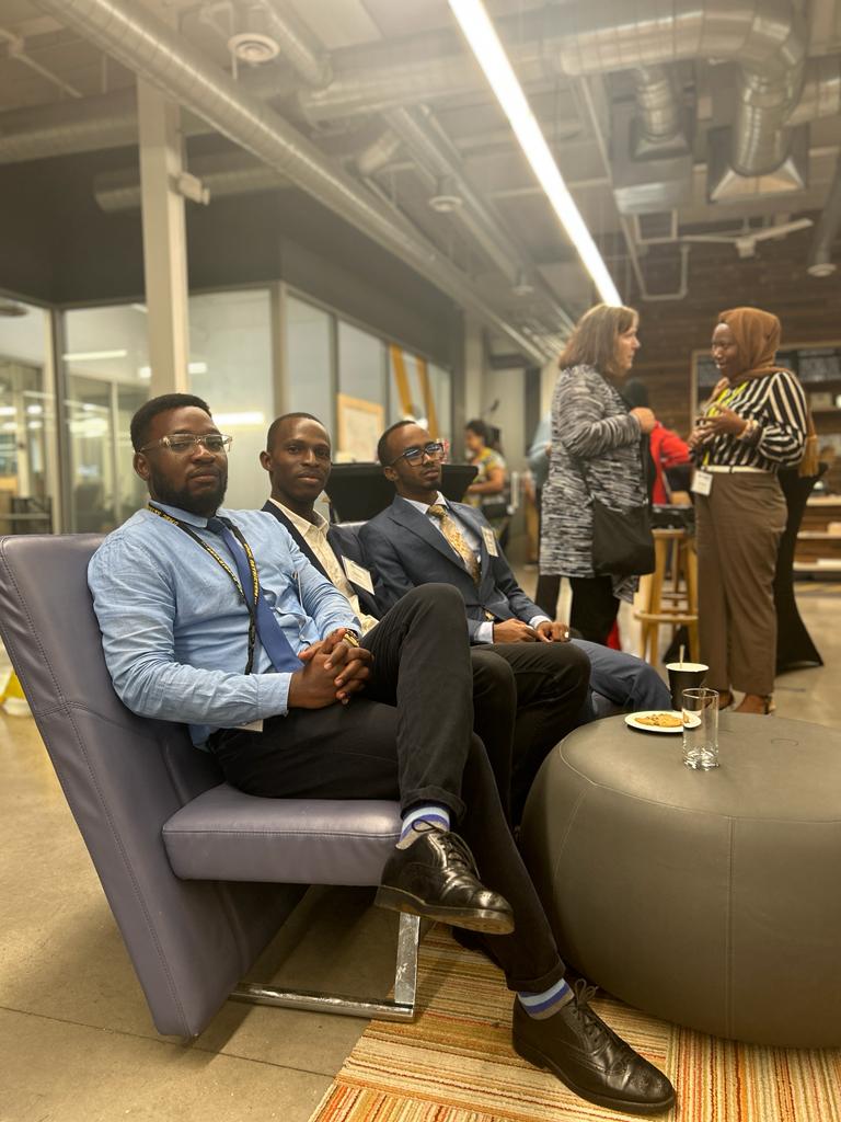 _AldwinC's tweet photo. Excited to share that I'm participating in the YALI, 2023 Mandela Washington Fellowship. The Fellowship is a U.S. Department of State program with funding provided by the U.S. Government and administered by IREX. Here are a few pictures from my first week 👇
#MWF2023
#YALI https://t.co/sxrtw3i7JO