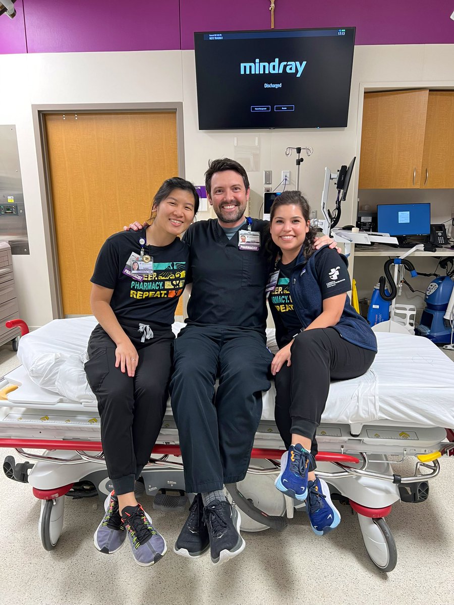 klock_pharmd's tweet photo. And that’s a wrap for residency!

@CHRISTUSTMF ED you were my second family this year and will always have a special place in my heart. From the physicians to the nurses and everyone in between, you all have changed my life for the better, and I’m so thankful our paths crossed! https://t.co/0OW0Ck2ZO8