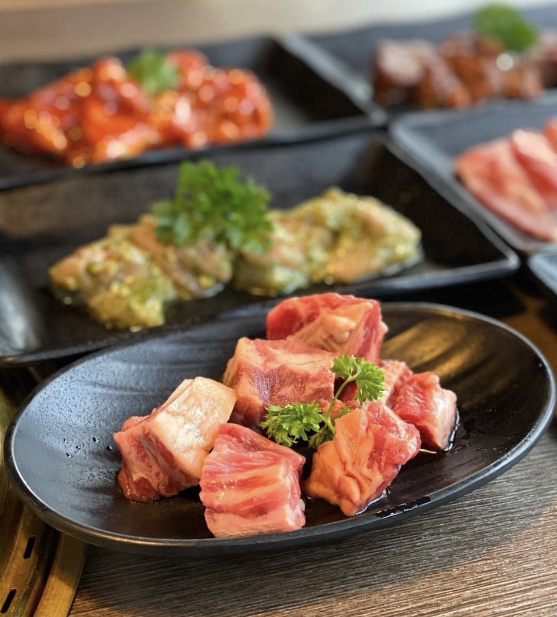 gyukaku_yegAB's tweet photo. ๐ง๏ธ๐ฅ Warm up your Sunday with a sizzling roast at Gyu-Kaku Japanese Restaurant! ๐โ๏ธ #JapaneseBBQ #EdmontonEats #TasteOfAsia
#ExploreEdmonton #EdmontonExplorer #YegFood #YegFoodie #Yegeats #YEGGER #Yeglocal #Yegbusiness #Yegevents #Yegparty #YEGfun #YEGBBQ #YEGRestaurant https://t.co/mTtwSGqfCC