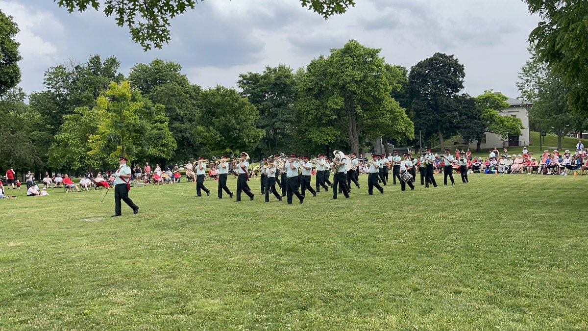 RHLImus's tweet photo. The RHLI Band would like to thank everyone that attended the Canada Day Tattoo yesterday! We hope everyone had a safe and Happy Canada Day! https://t.co/cVn9Rzkzkf