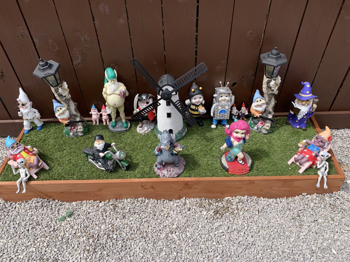 pandapoo67's tweet image. #gnomes