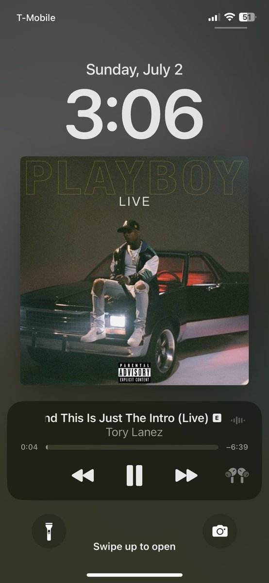 Cesargonxz's tweet photo. Tf y’all know about tory lanez  MY FAVORITE MF SONG 🥰 The amount of toxicity in this song is a whole mood https://t.co/mbakYLffOP