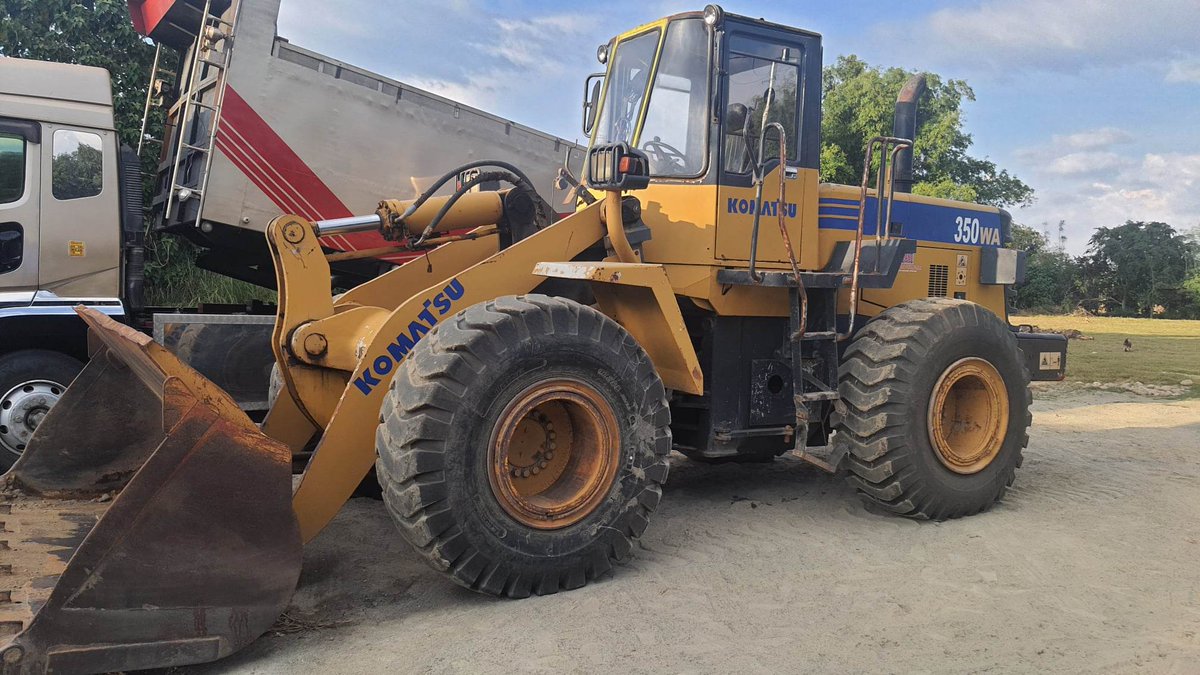 sltrucking4888's tweet photo. Truck for sale
Pls sa mga intirisado
Smart 09219797647
Globe 09776149853
#truck
#bako
#bulldozer
#cementmixer
#forklifter
#dumptruck
#elf https://t.co/Oze3X53TGr