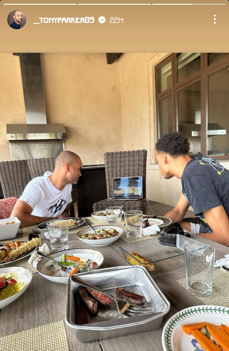 Tony having lunch with Victor.