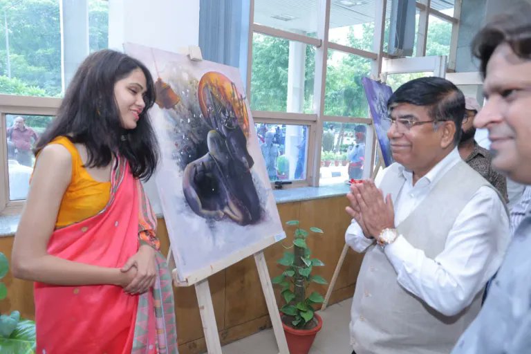 UniNewsFeed's tweet photo. IGNOU Pays Tribute to Swami Vivekananda and Showcases Student Talent through Inaugurations and Exhibitions
Read More : https://t.co/Az0bqGdNCr
#IGNOU #StudentTalent #SwamiVivekananda #news #india #delhi #Inauguration #NCIDE #exhibition https://t.co/ba9kaoLIG2