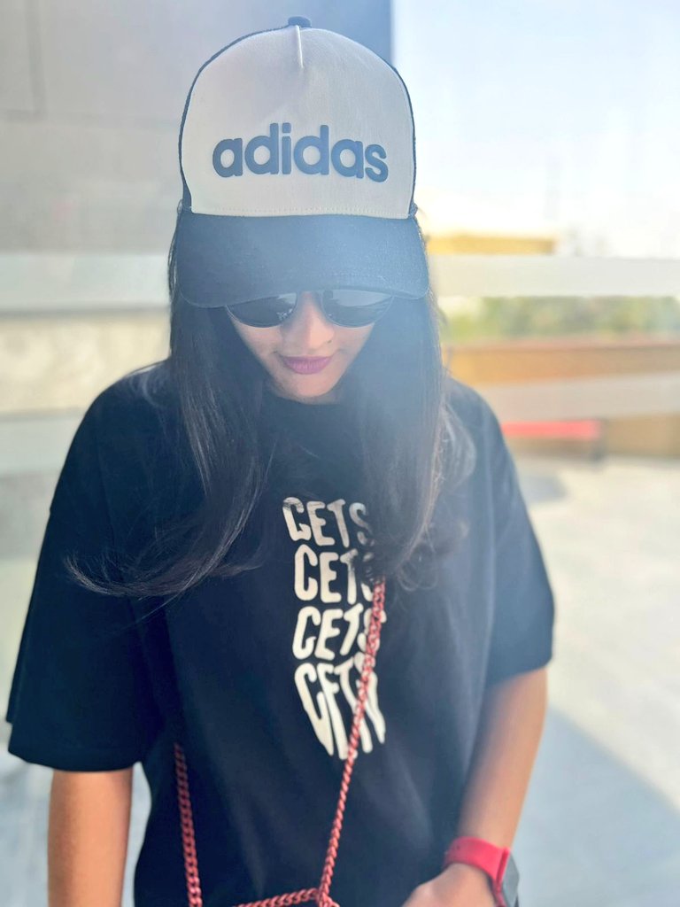 apeinsteinsol's tweet image. Watever said nd done..cets merch is king of all merch!!..@CetsNFT @peblo69