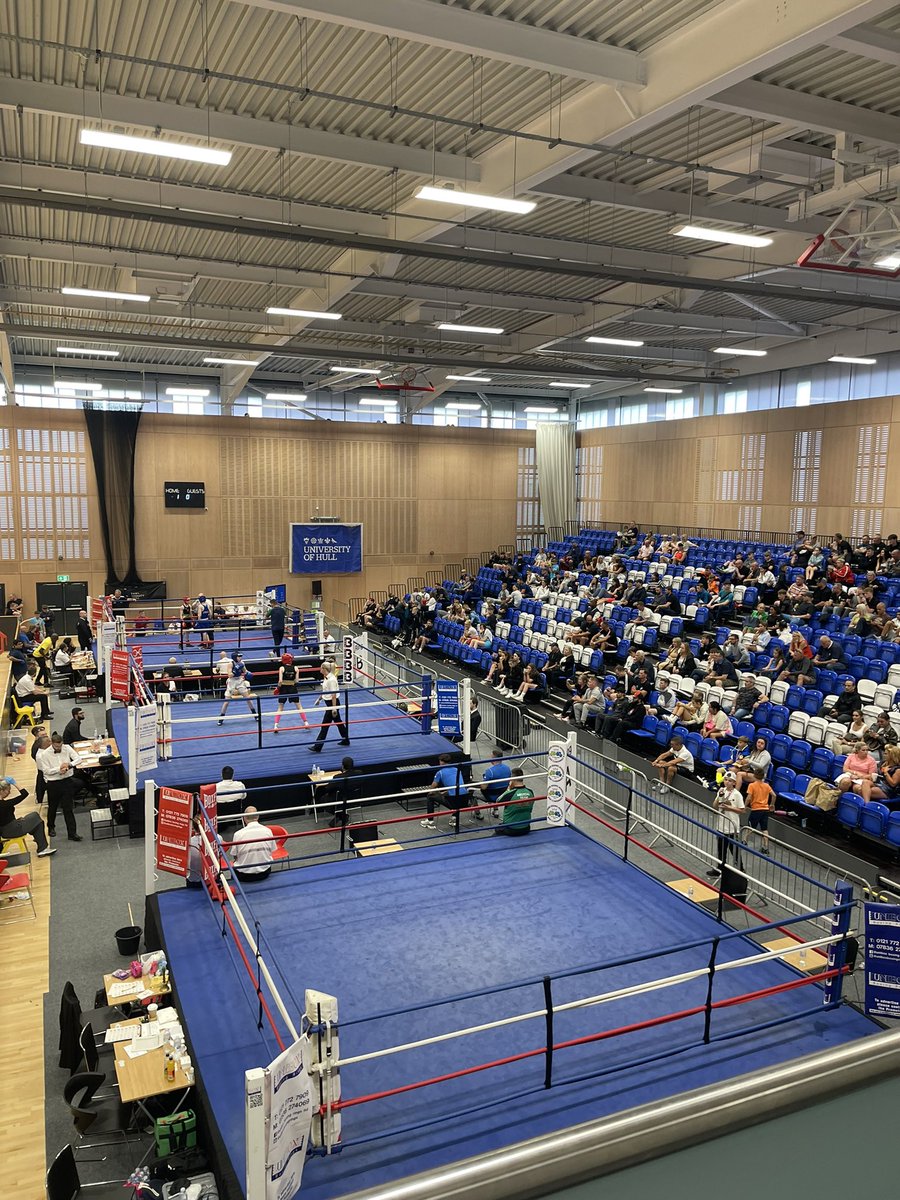 DannyApxGp's tweet photo. Extremely long and exhausting weekend finally home after almost 400 bouts over 3 rings, well done to all the #HullBoxCup champions https://t.co/LgOKVSAtIZ