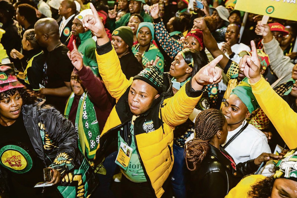 City_Press's tweet photo. The ANC was forced to tighten its grip and increase the national executive committee (NEC) deployees at the ANC Youth League national congress, after experiencing several problems which threatened to collapse the event https://t.co/zsN9tTz3RF https://t.co/B0OmZmRewA