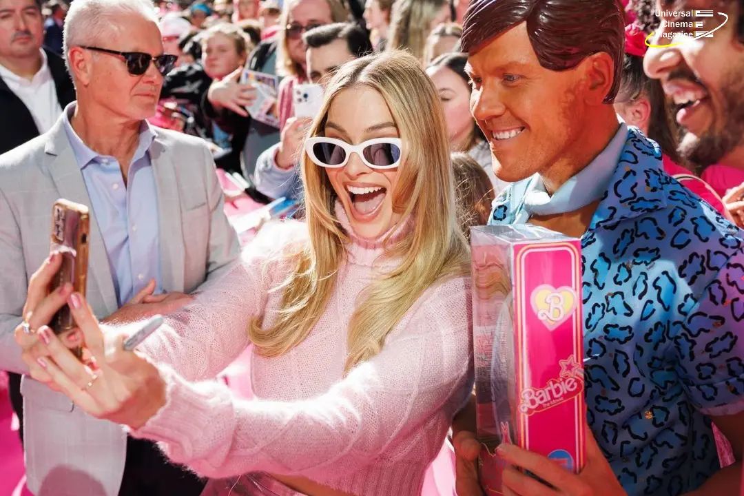 universalcinem3's tweet image. It&apos;s the best ever in Sydney 

Source:wbpictures

#margorobbie #barbie #barbielover #barbiemovie #sydney #wbpictures #photography #photooftheday #barbieparty