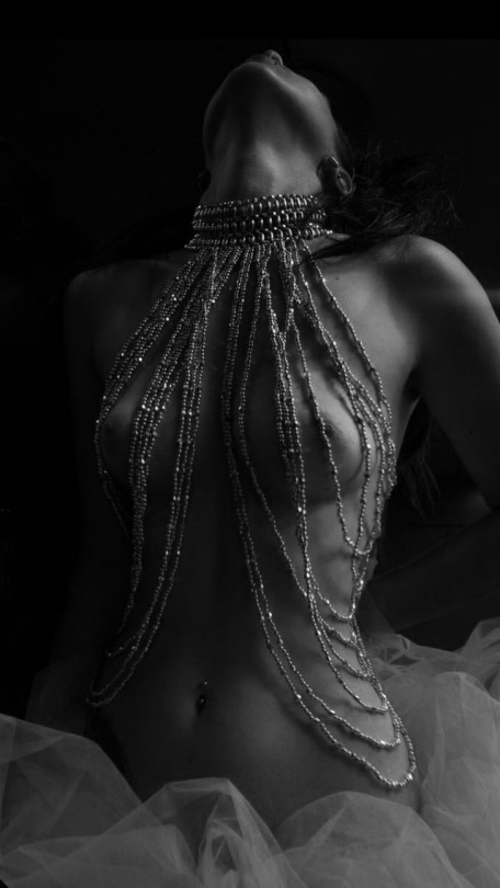 PepeAIM's tweet photo. ✨SexySerenity✨ https://t.co/yrLXJcnK7I