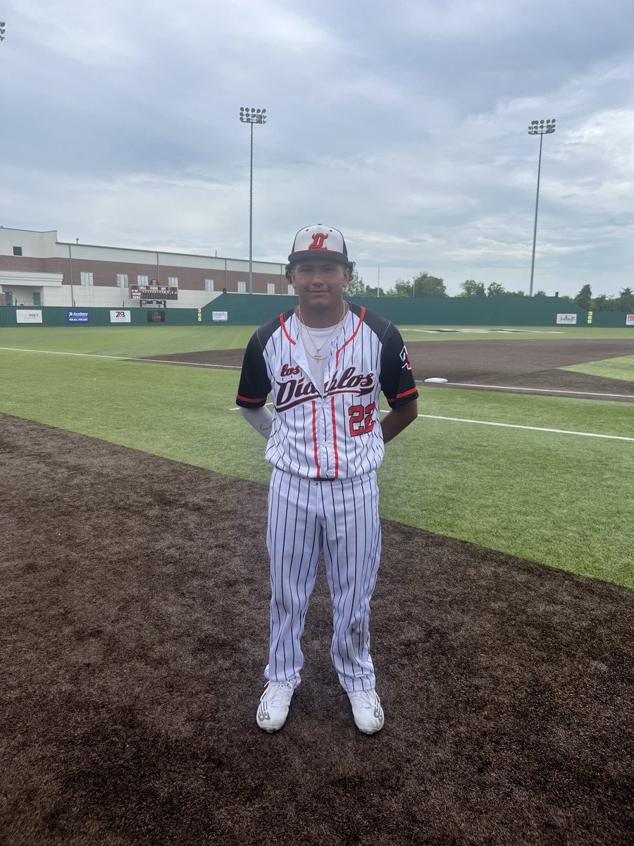 FiveToolTexas's tweet photo. F: @DiablosTX 5, USA Prime East Texas Blue 3
PoG: @Pablo23benitez: 5 IP, 9K
Notables: @Chrissuribe11: 2-3, 2R
Tucker Howell: 1-1, HR, 2 RBI, R https://t.co/MsJiGaNy5f