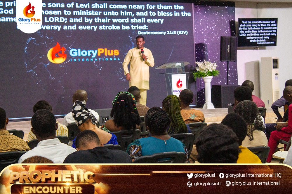 Gloryplusl's tweet photo. 4- Give continuously to them.
When God gives you a gift, how you handle it makes God know how you honor Him. π
You can always catch the full message on our YouTube page - Gloryplus International.
#gloryplusinternational #gloryplusintl #revdubus #manifestationofsons https://t.co/pAwCSloVyS
