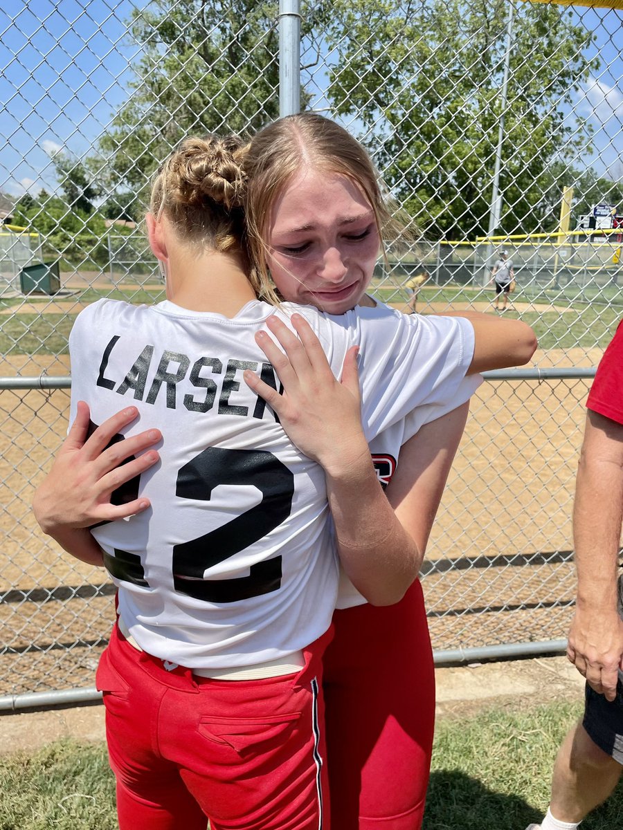 Mya Larsen tweet media