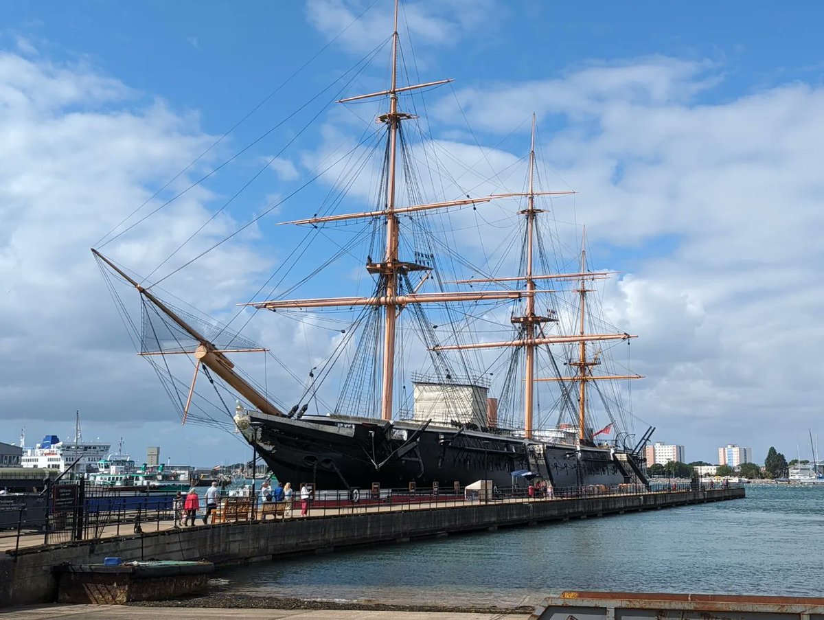 Mr. Ritter tweet media