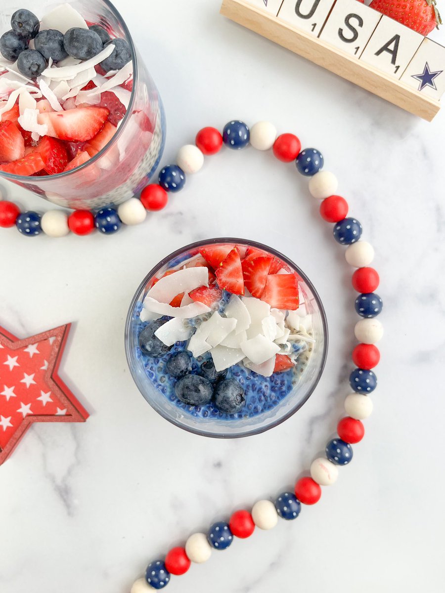 ChronicallyGF's tweet image. Need some gluten free &amp;amp; vegan patriotic recipes for the 4th of July? I got you! Recipes linked below. 🇺🇸

Patriotic Popsicles ➡️ tiktok.com/t/ZT8eX77YM/ 

Red, White &amp;amp; Blue Chia Pudding Cups ➡️ tiktok.com/t/ZT8eXP33D/

Marbleized Star Cookies ➡️ tiktok.com/t/ZT8eXnjYb/