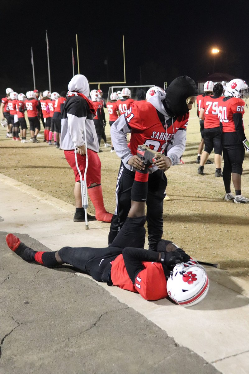 zay2valid's tweet image. My Bro man 💔💔💔 #forever21