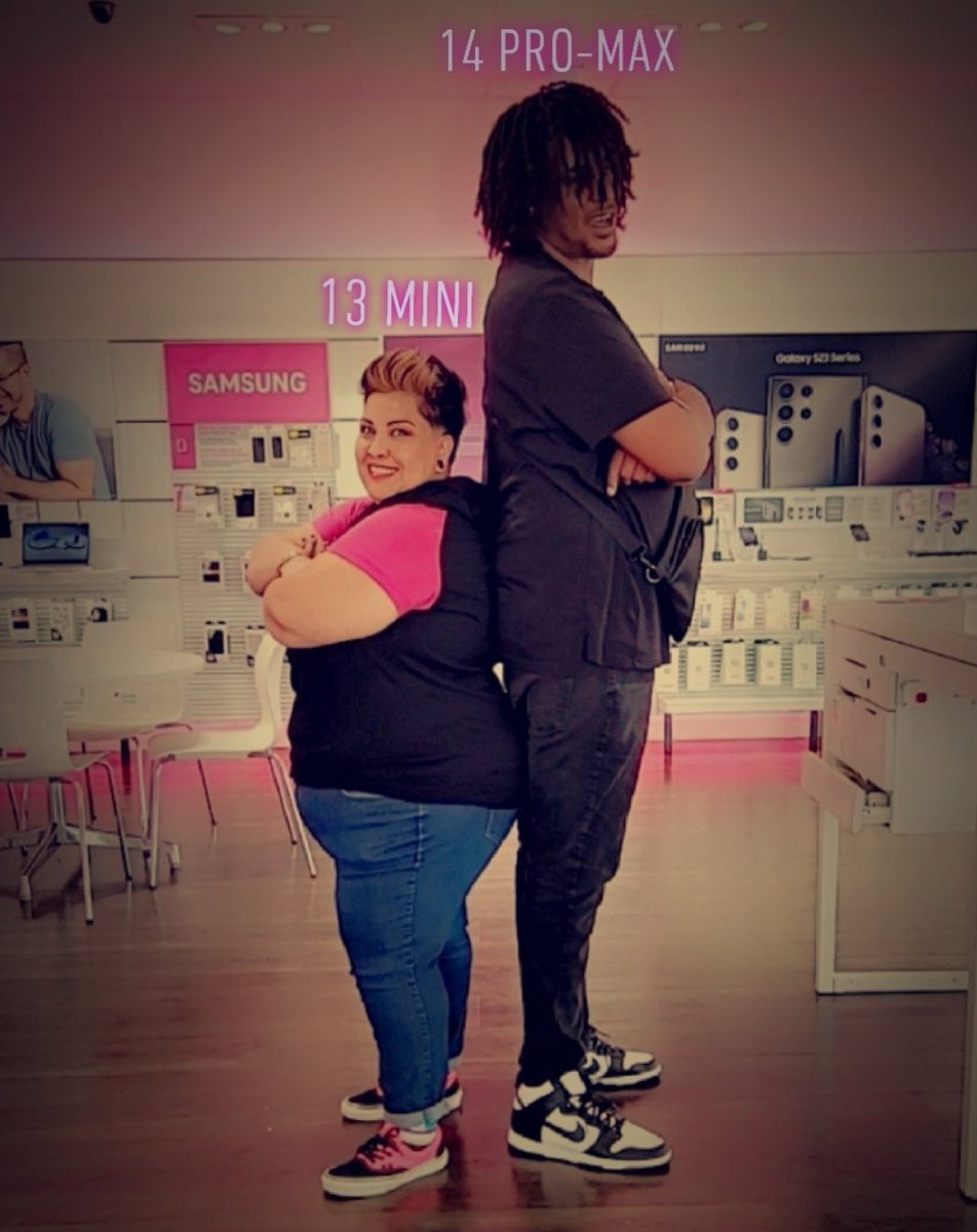 When customers ask: What's the size difference between iphone 13 Mini and iphone 14 Pro max?
#tmobile #beMagenta