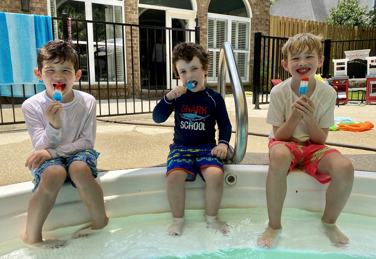 cherishlombard's tweet image. Happy July 4th weekend!❤️🤍💙🎇🎆
.
.
.
.
#july #july4th #4th #4thofjuly #4thofjulyweekend🇺🇸💥🇺🇸 #fireworks #weekend #weekendvibes #july4thweekend #holiday #holidayweekend #friends #friendsforever #summer #summervibes #julyfourth #independenceday #fyp #fypシ #foryou #buddies