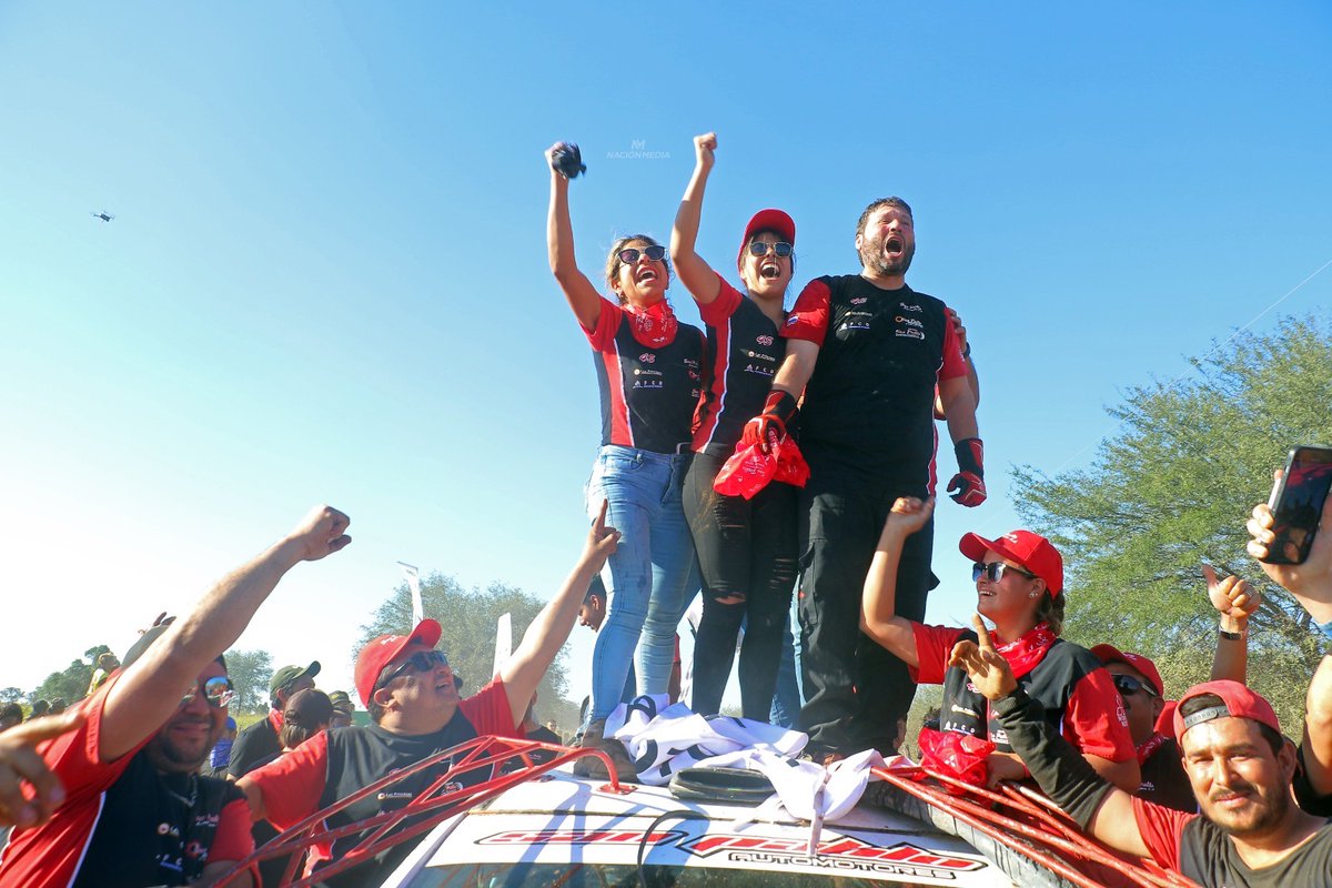 SomosVsSports's tweet photo. PETROBRAS TRANSCHACO RALLY 🚗

Emocionante festejo de Francisco "Pachi" Delgado tras consagrarse ganador de la categoría RC2N. 

📷Eduardo Velázquez  

 #GENTuerca #CocheAlaVista @CocheAlaVista https://t.co/wSBh8Nfuqj