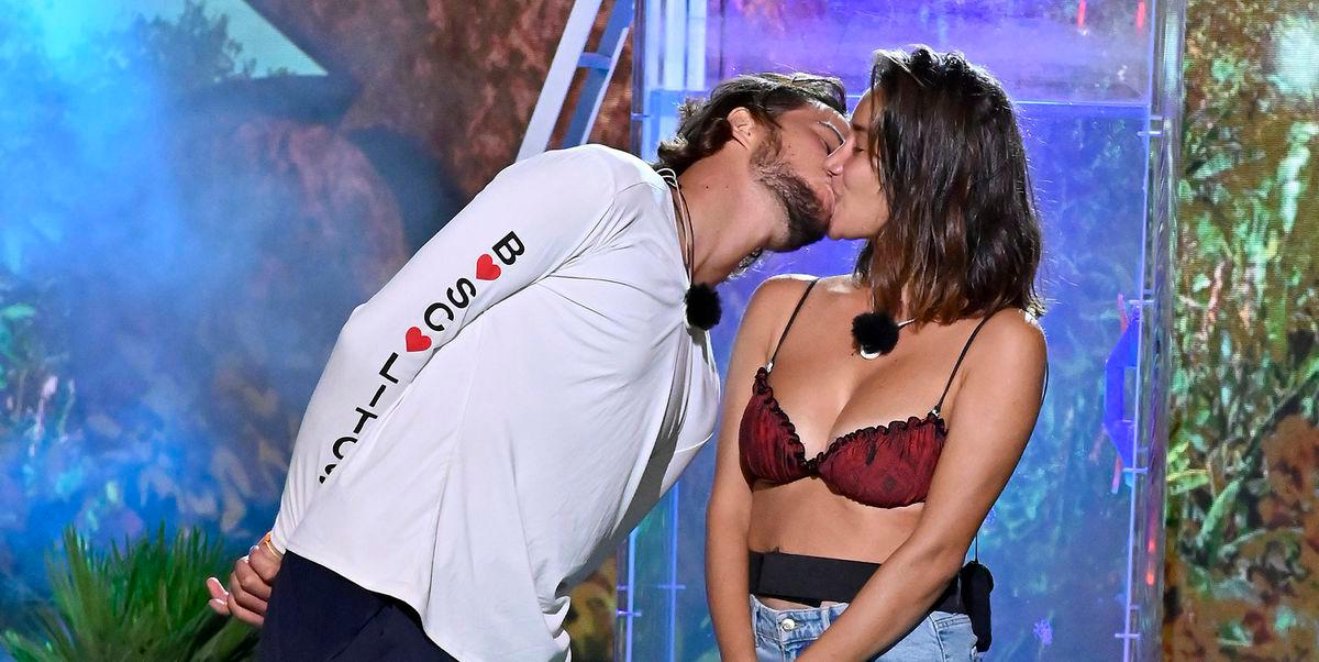 Zaskinman's tweet photo. Adara y sus concursos... Todos con un denominador común... ¿Sabéis cual? #SVDebateFinal #Supervivientes2023 #Supervivientes2023 https://t.co/KpiH0cJabs