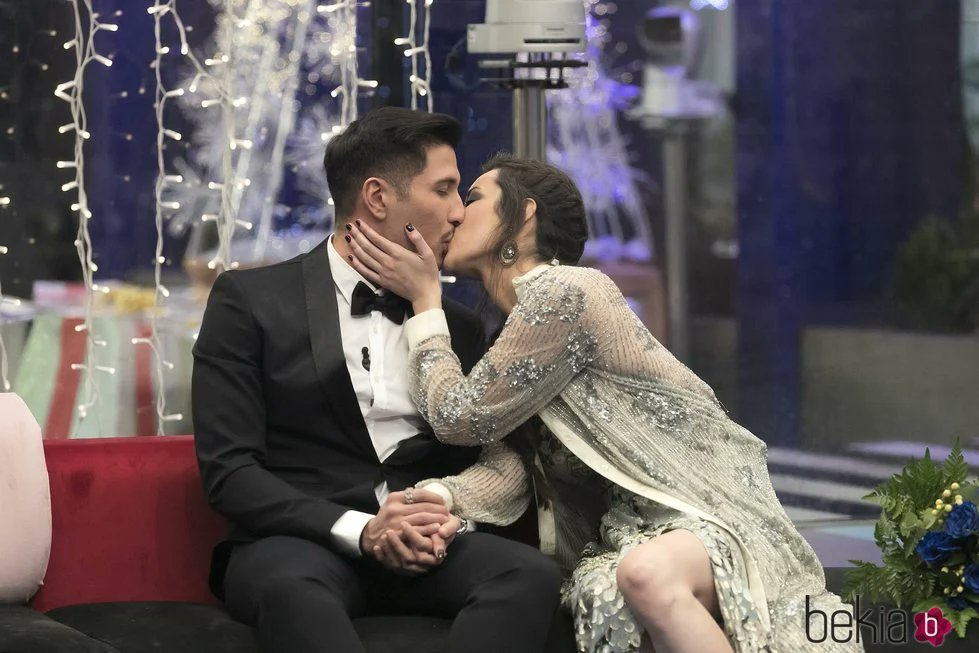 Zaskinman's tweet photo. Adara y sus concursos... Todos con un denominador común... ¿Sabéis cual? #SVDebateFinal #Supervivientes2023 #Supervivientes2023 https://t.co/KpiH0cJabs